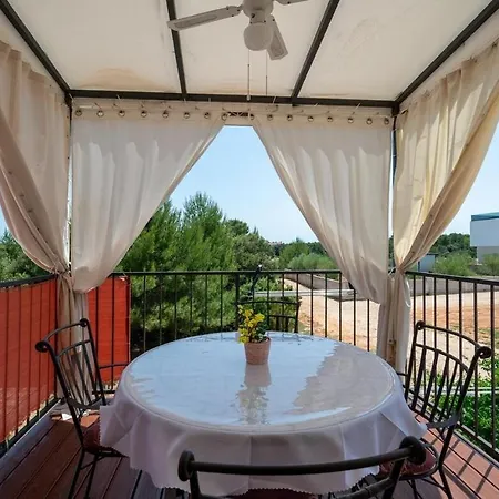 Sanja Appartement *